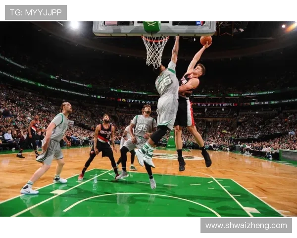 茹子楠因破坏对方单刀进攻被红牌罚下球队雪上加霜局势堪忧